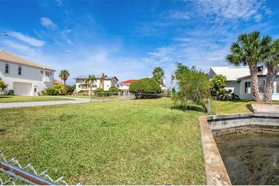 5650 Westshore Drive, New Port Richey, FL 34652 - Photo 25