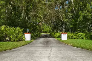 6049 Patricia Pl, Weeki Wachee, FL 34607 - Photo 7