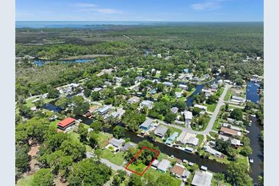 6049 Colony Circle, Weeki Wachee, FL 34607 - Photo 15