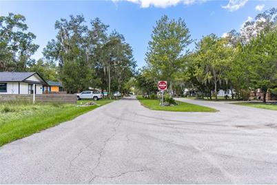 464 NE 2nd Street, Crystal River, FL 34429 - Photo 7