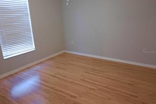 8214 Reynolds Dr - Photo 29