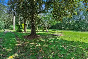 1026 Roosevelt Ave, Spring Hill, FL 34604 - Photo 9