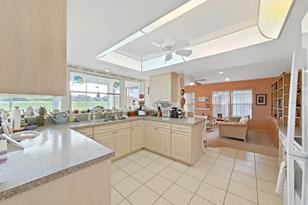 8421 Elgin Dr - Photo 11