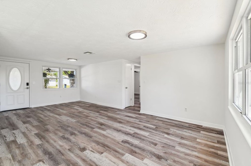 3532 Bigelow Dr, Tarpon Springs FL  34691-3226 exterior