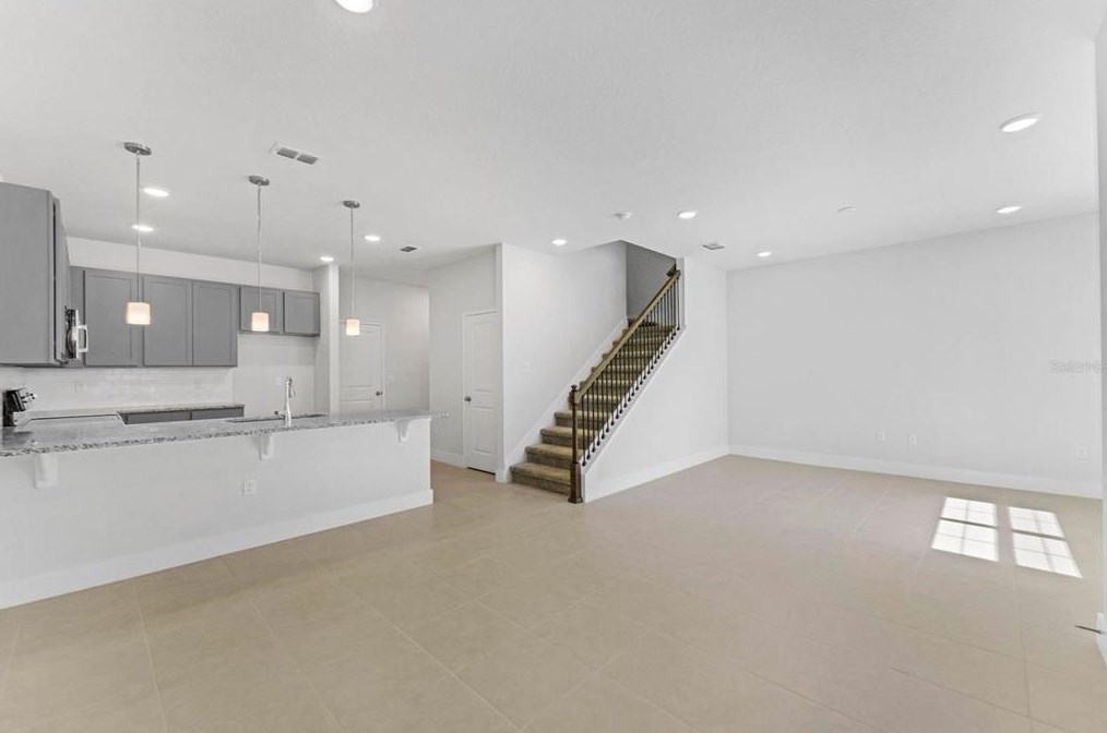 6909 Five Oaks Dr, Saint Cloud FL  34773-6060 exterior