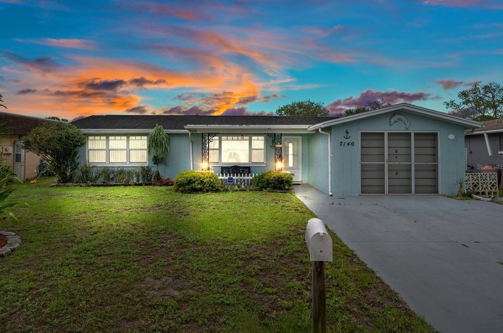 7140 Gulf Highlands Dr, Port Richey FL  34668-1409 exterior