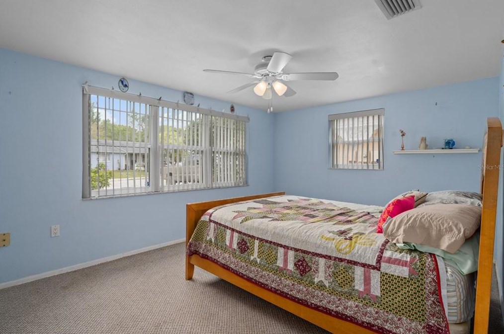 7140 Gulf Highlands Dr, Port Richey FL  34668-1409 exterior