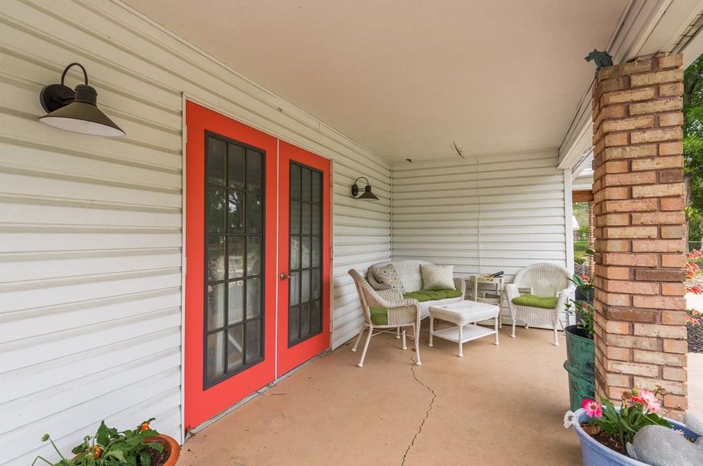 13411 Canton Ave, Port Richey FL  34669-1842 exterior