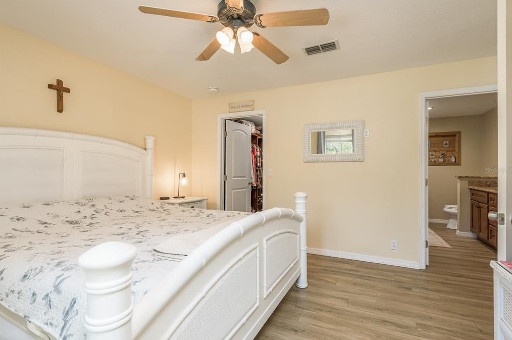 13411 Canton Ave, Port Richey FL  34669-1842 exterior