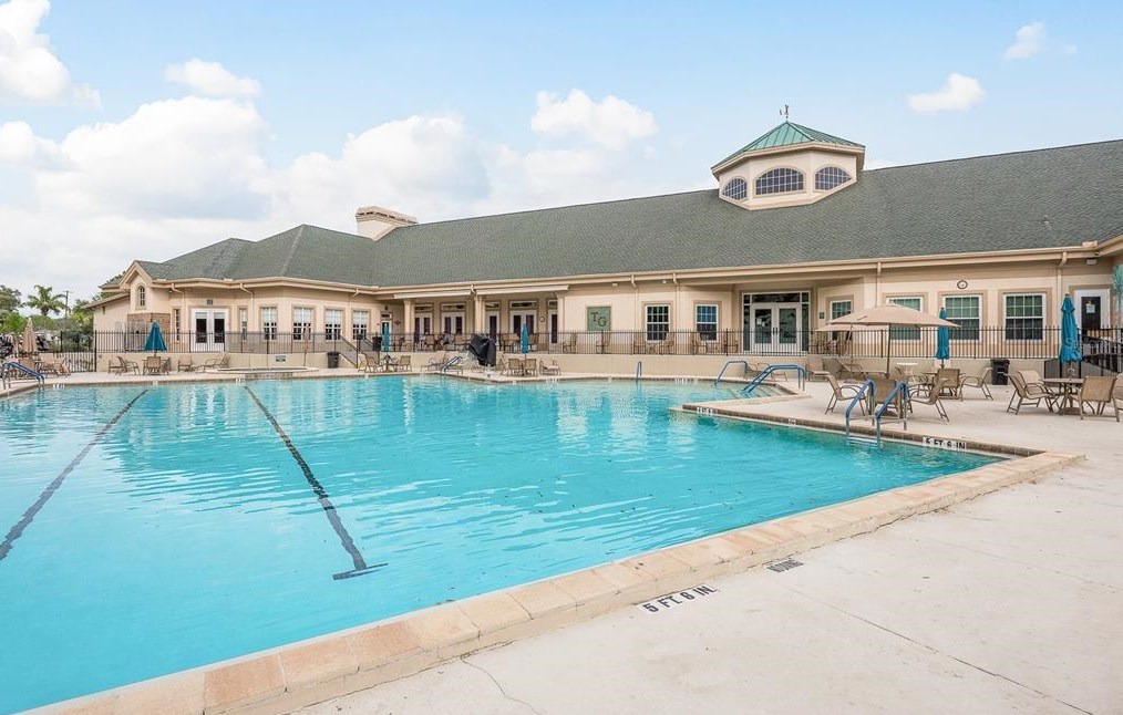 6538 Pne Walk Dr, New Port Richey FL  34655-1183 exterior