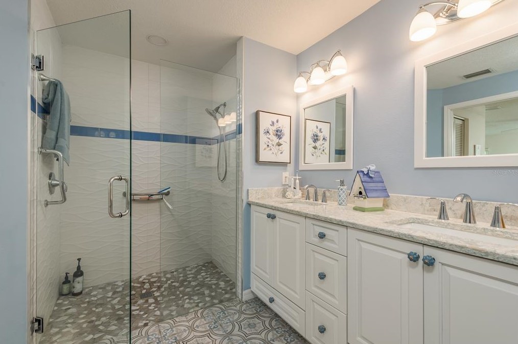 6538 Pne Walk Dr, New Port Richey FL  34655-1183 exterior