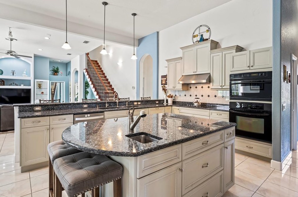 6511 Alcester Dr, New Port Richey FL 34655-3714 exterior