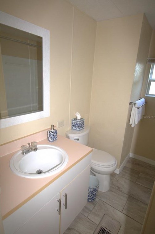 8062 Sealawn Dr, Brooksville FL  34606-2827 exterior