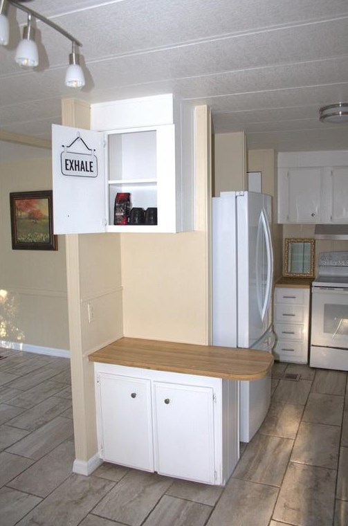 8062 Sealawn Dr, Brooksville FL  34606-2827 exterior