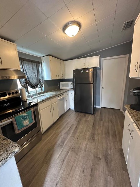 423 Ring Ave, Tarpon Springs FL  34689-4011 exterior