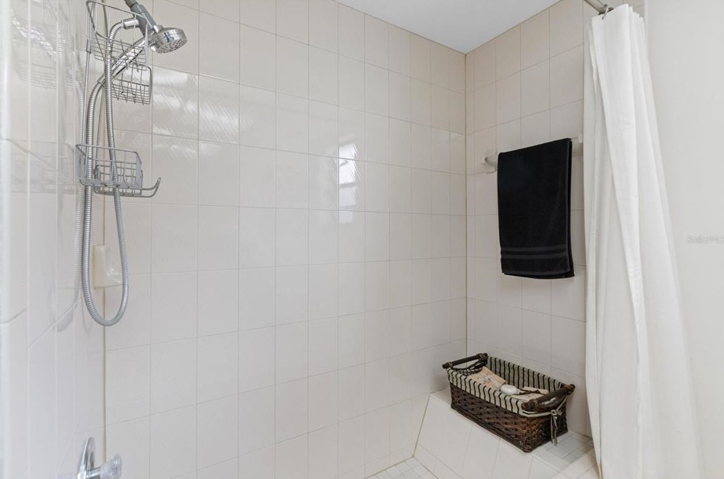 5400 Los Palos Dr, New Port Richey FL 34655-1268 exterior