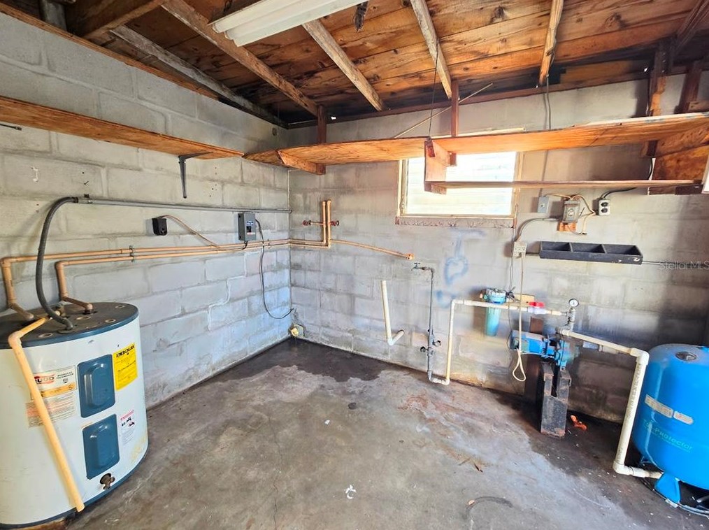 7134 Lofty Dr, Port Richey FL 34668-1661 exterior