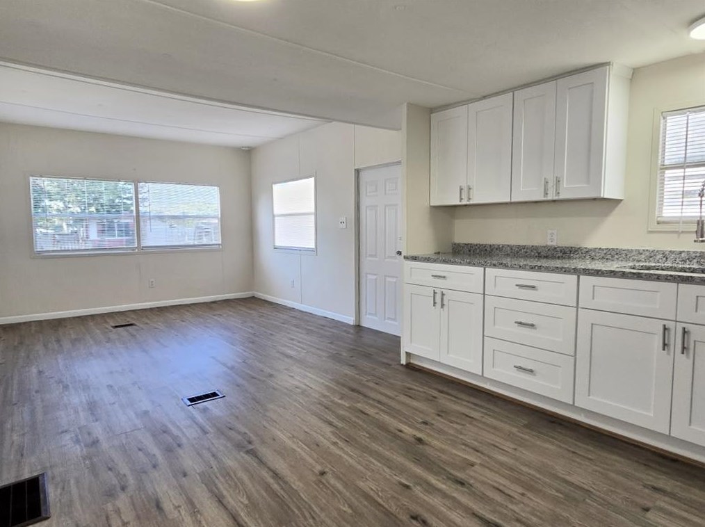 7134 Lofty Dr, Port Richey FL 34668-1661 exterior