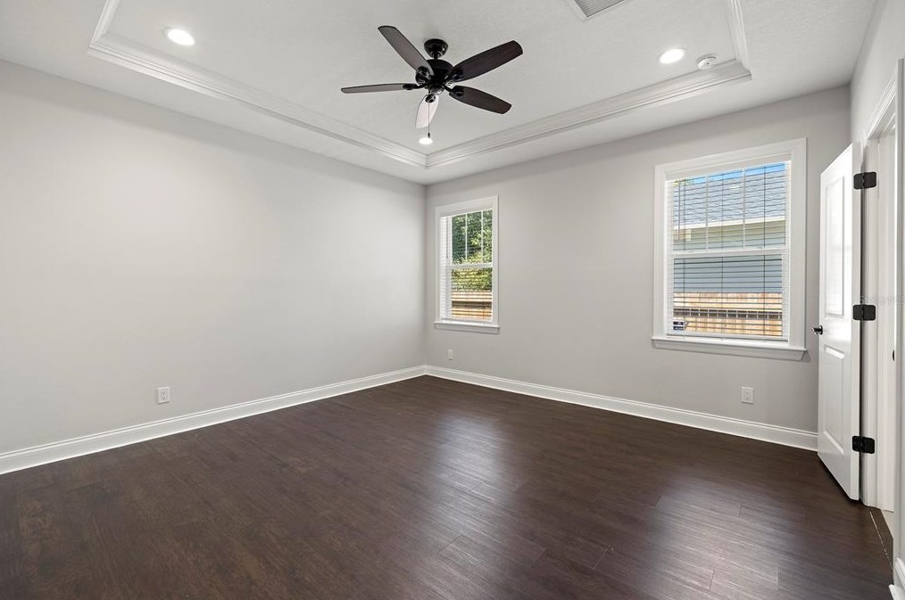 914 Norfolk St, Tampa FL 33604-5345 exterior