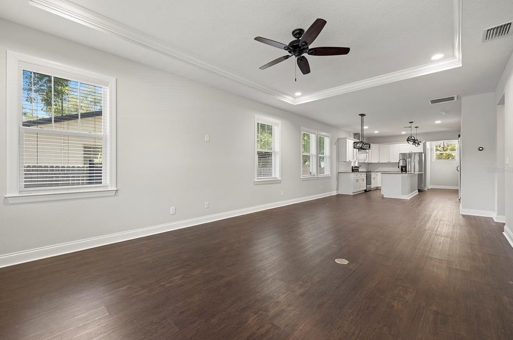 914 Norfolk St, Tampa FL 33604-5345 exterior