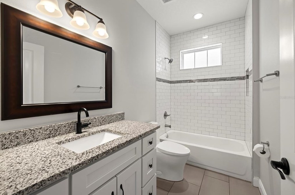 914 Norfolk St, Tampa FL 33604-5345 exterior