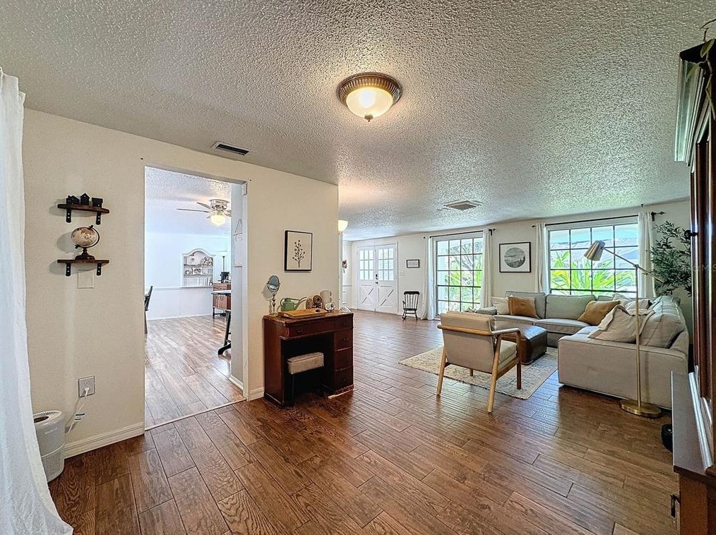 12309 Camp Creek Ln, Port Richey FL  34667-2669 exterior