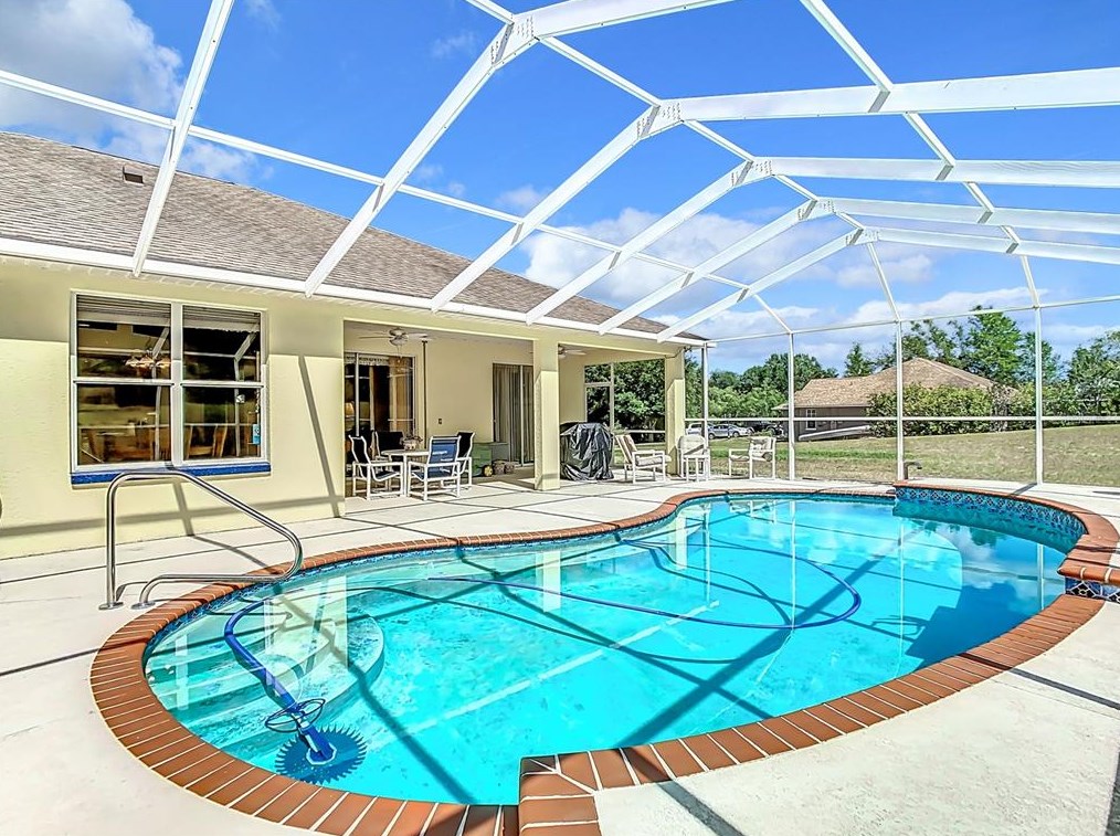 8732 Teacher Ln, Zephyrhills FL 33541-7486 exterior