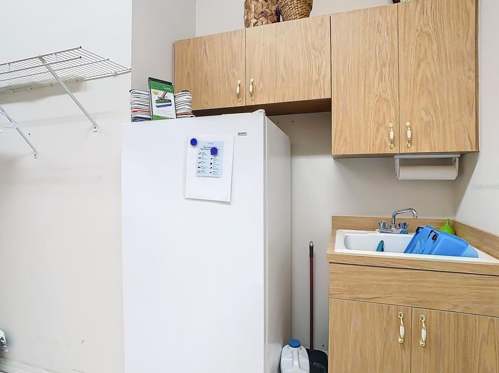 8732 Teacher Ln, Zephyrhills FL 33541-7486 exterior