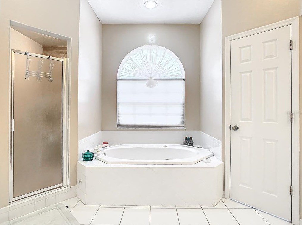 8732 Teacher Ln, Zephyrhills FL 33541-7486 exterior