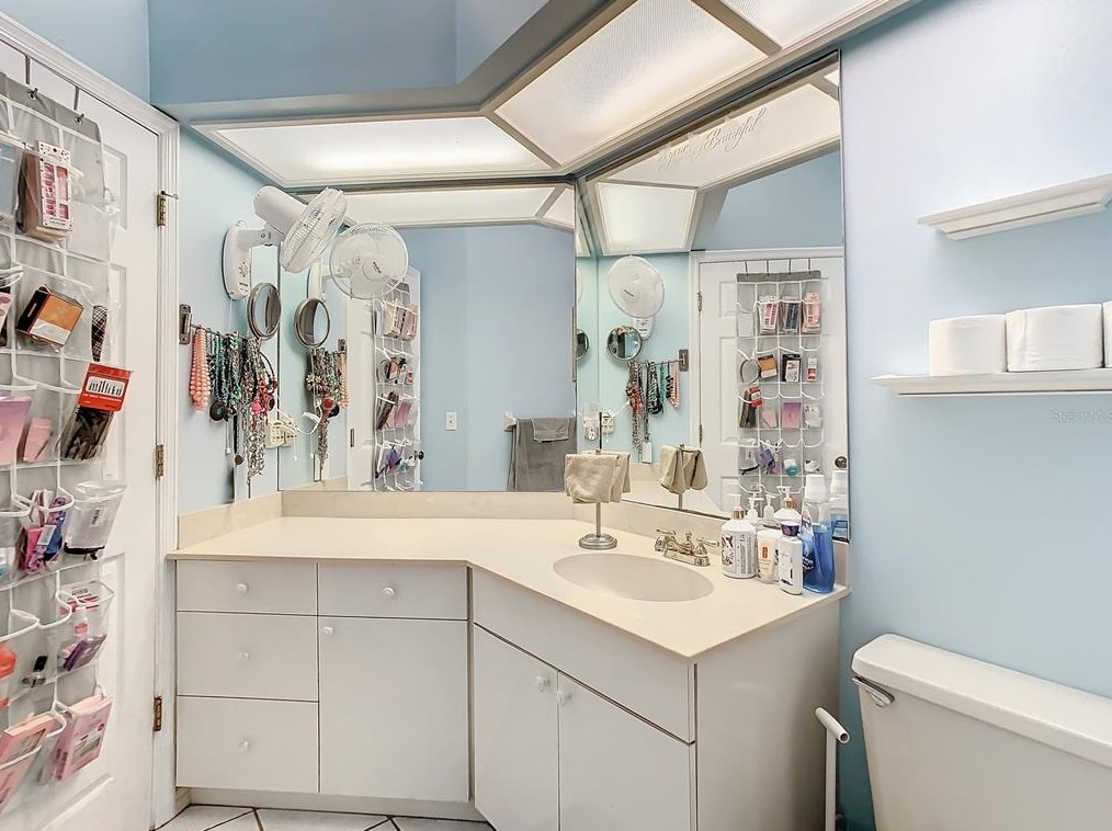 8732 Teacher Ln, Zephyrhills FL 33541-7486 exterior