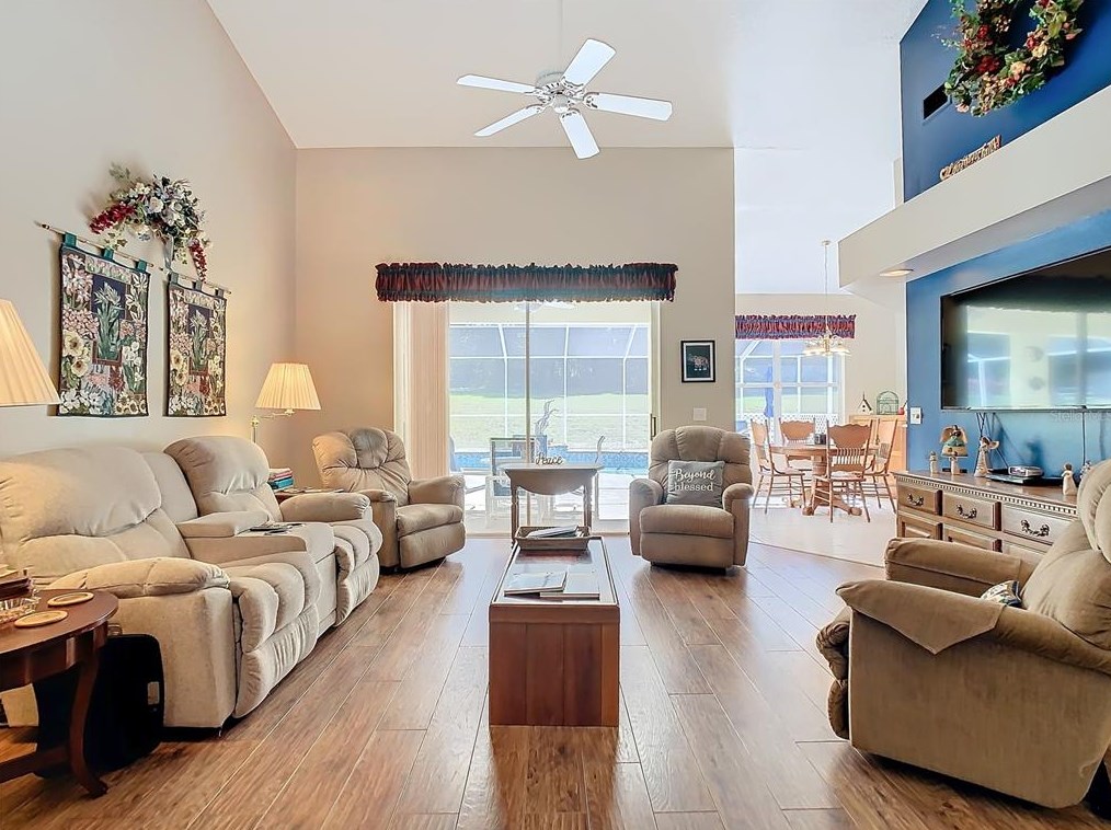 8732 Teacher Ln, Zephyrhills FL 33541-7486 exterior