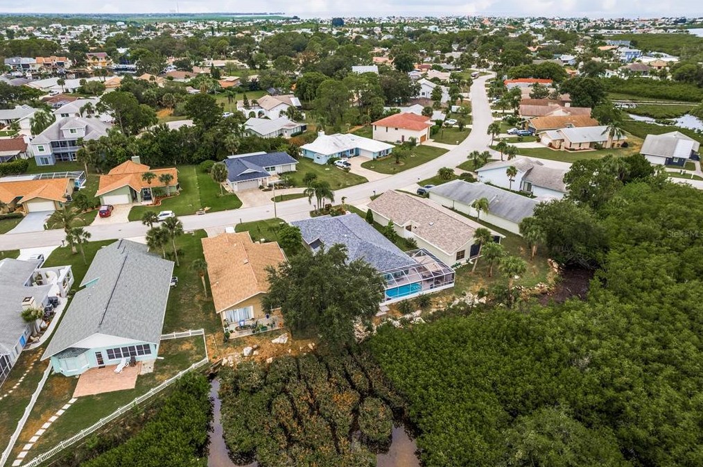 4537 Dewey Dr, New Port Richey FL 34652-3110 exterior