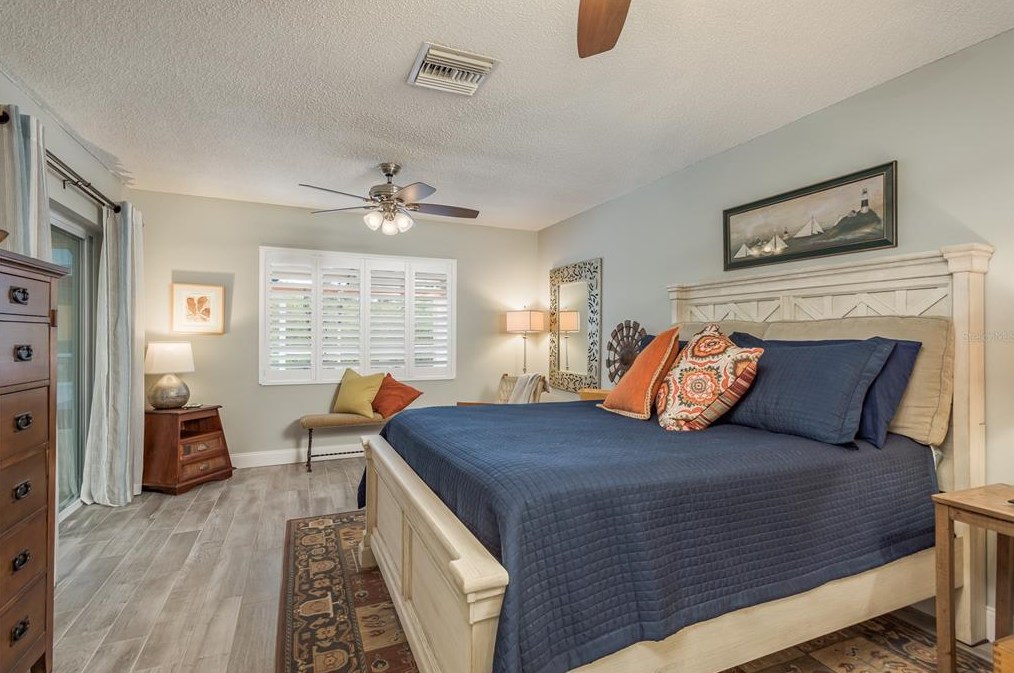 4537 Dewey Dr, New Port Richey FL 34652-3110 exterior