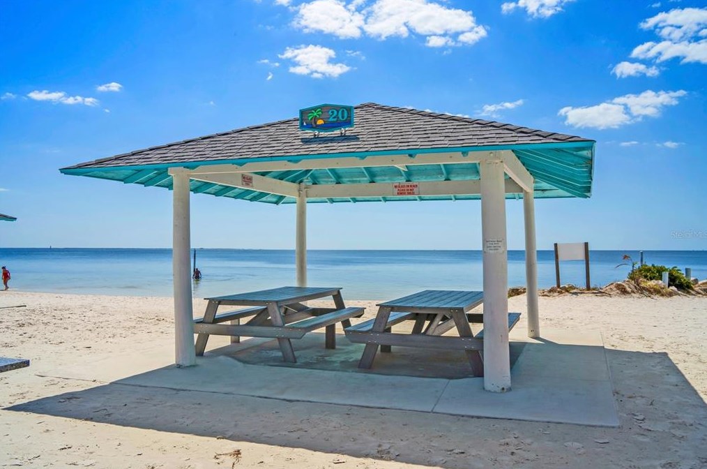 4537 Dewey Dr, New Port Richey FL 34652-3110 exterior