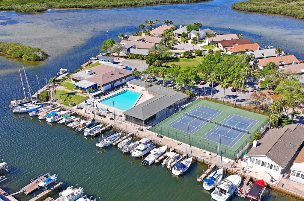 4537 Dewey Dr, New Port Richey FL 34652-3110 exterior