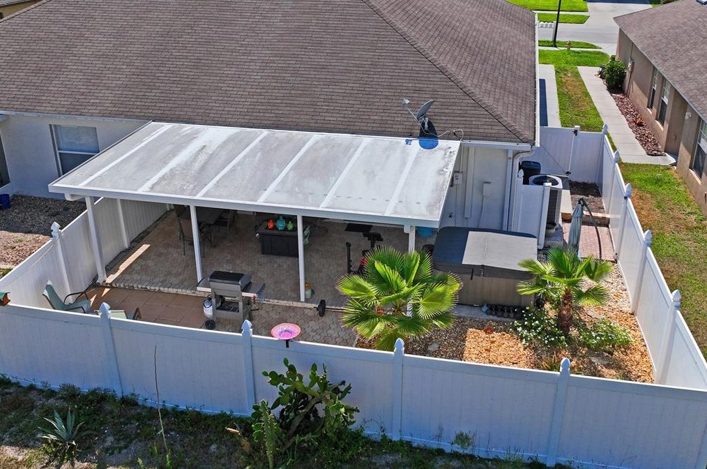 9189 Southern Charm Cir, Brooksville FL  34613-6916 exterior