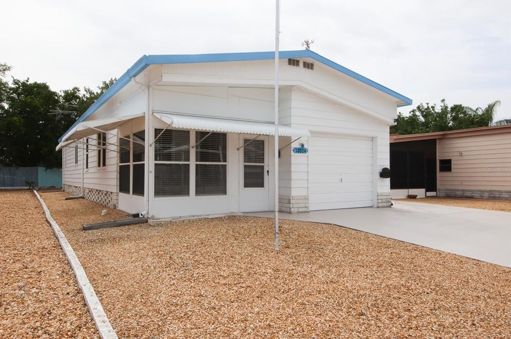 12024 Longhorn Dr, Port Richey FL  34667-2294 exterior