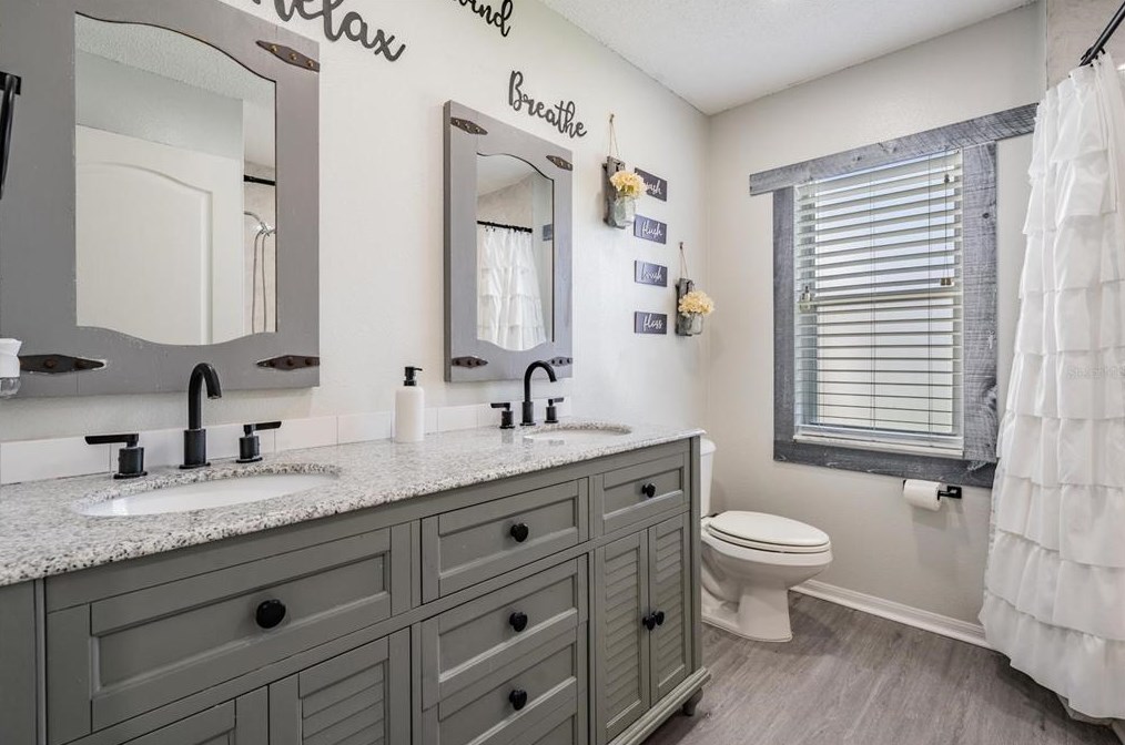 8523 Royal Hart Dr, New Port Richey FL  34653-5051 exterior