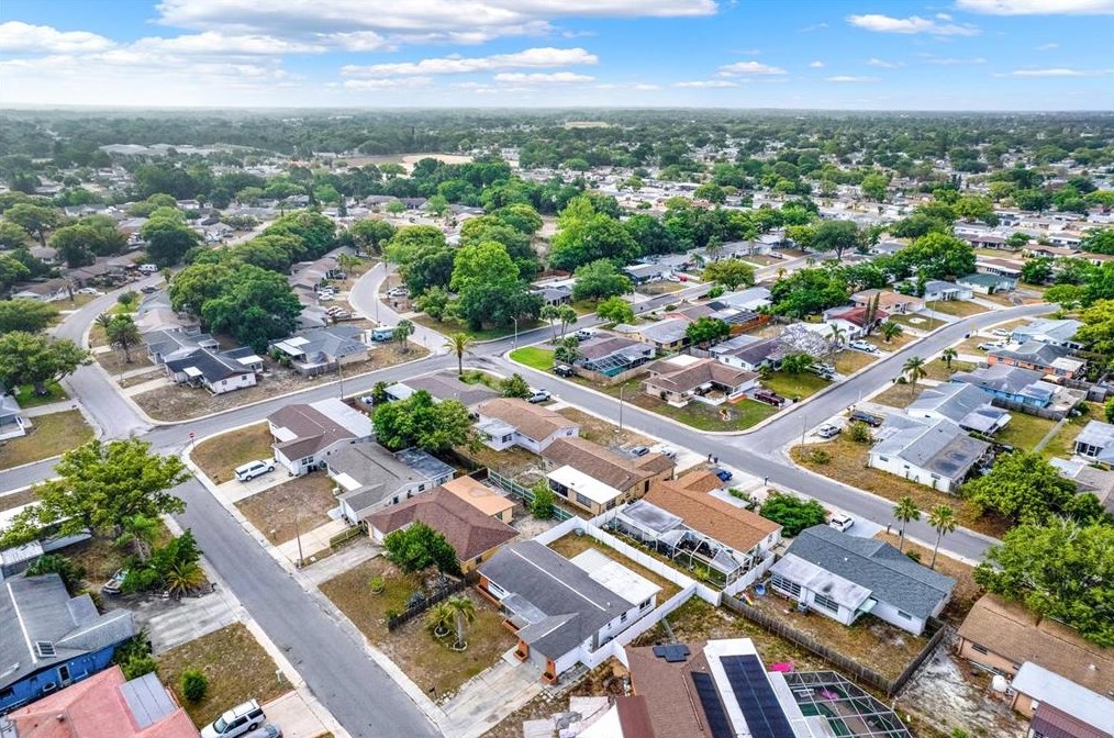 7628 Dl Dr, Port Richey FL  34668-1020 exterior