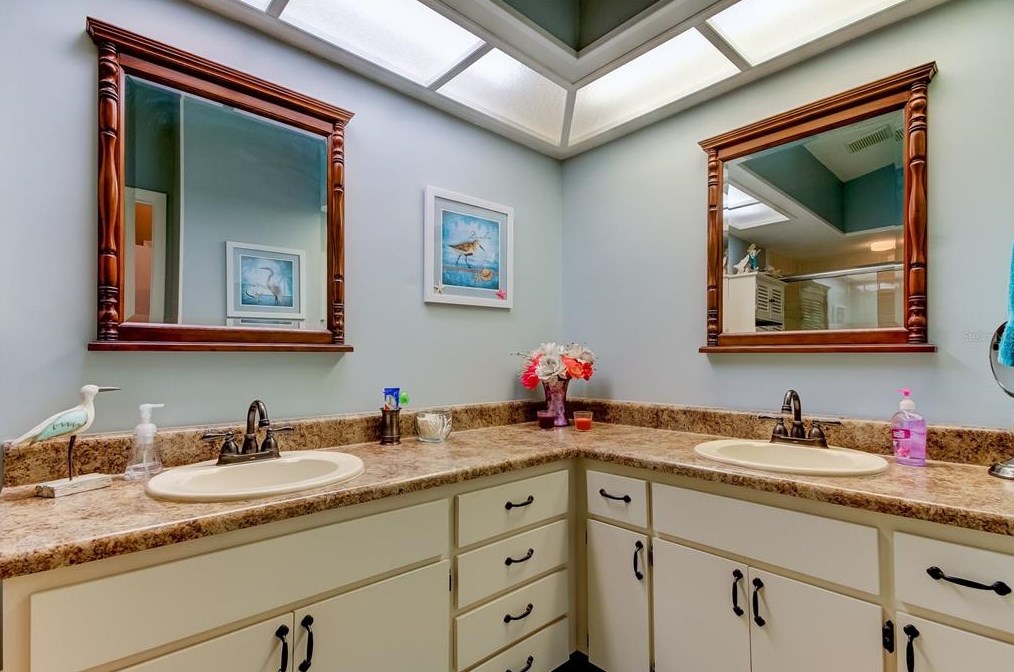 4736 Carrington Ct, New Port Richey FL  34655-1463 exterior