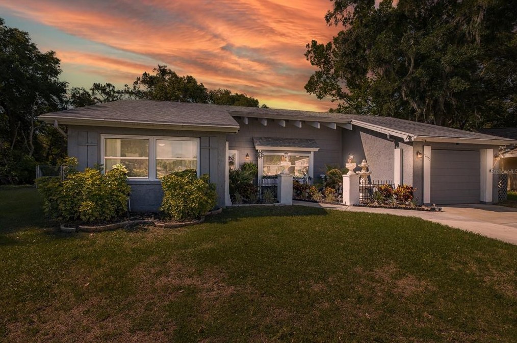 12500 River Mill Dr, Port Richey FL  34667-2535 exterior