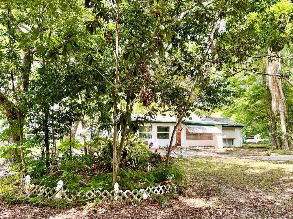 8020 Wild Flower Row, Port Richey FL  34667-2453 exterior