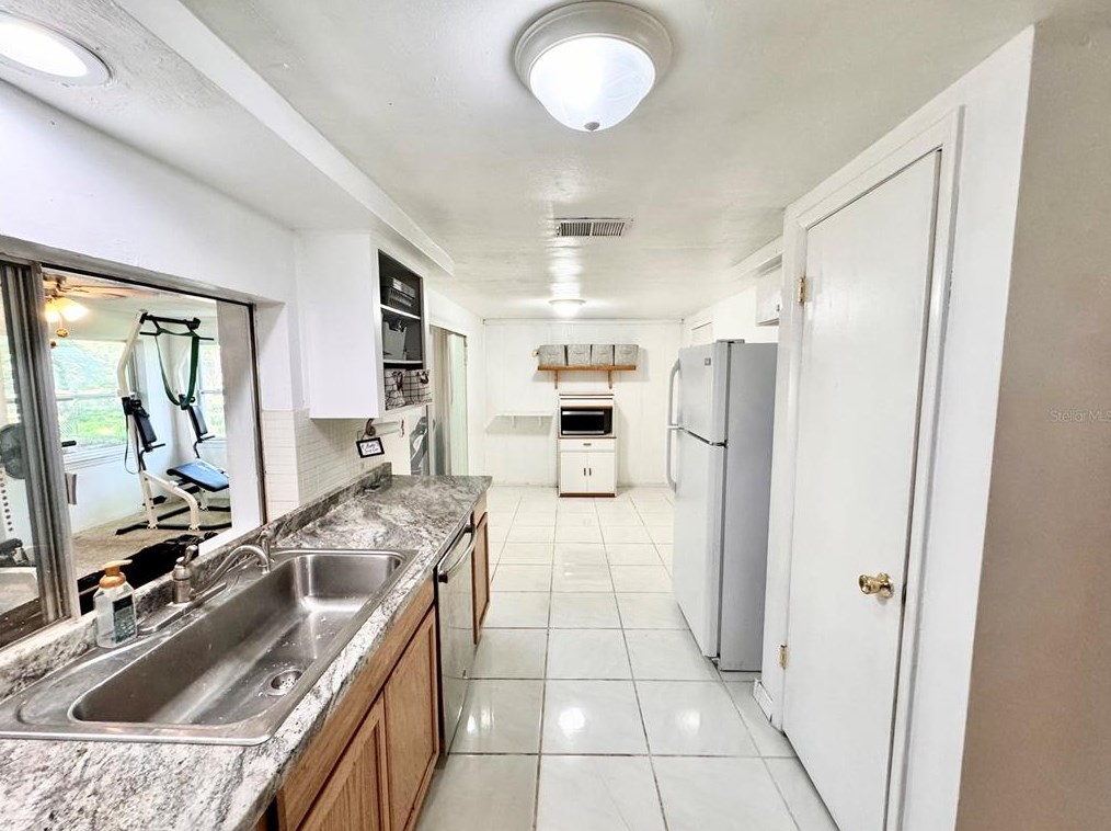 8020 Wild Flower Row, Port Richey FL  34667-2453 exterior