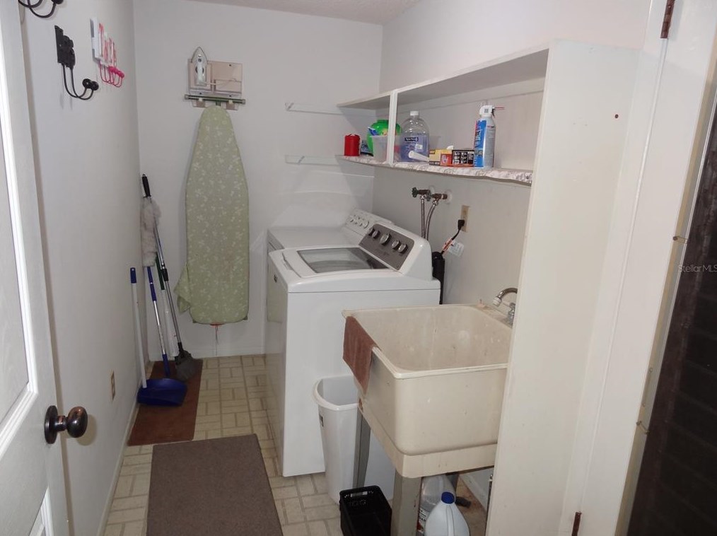 12107 Buttonwood Row, Port Richey FL  34667-2620 exterior