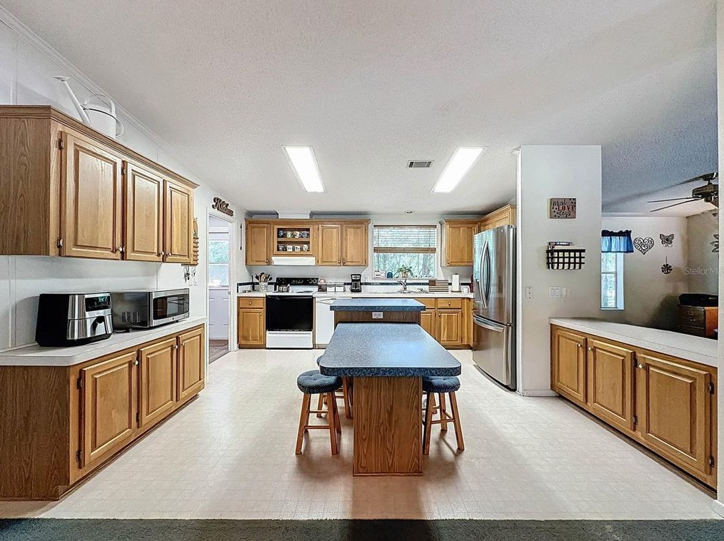 26219 Jamboree Rd, Brooksville FL  34601-5461 exterior