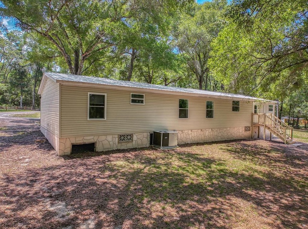 26219 Jamboree Rd, Brooksville FL  34601-5461 exterior