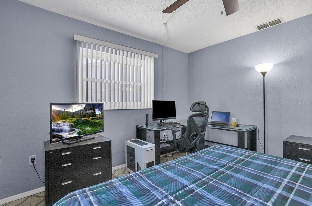 12814 Cedar Rdg Dr, Port Richey FL  34669-2713 exterior