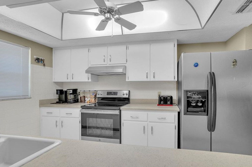 12814 Cedar Rdg Dr, Port Richey FL  34669-2713 exterior