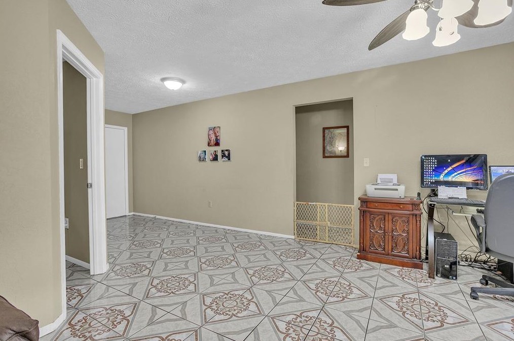 12814 Cedar Rdg Dr, Port Richey FL  34669-2713 exterior