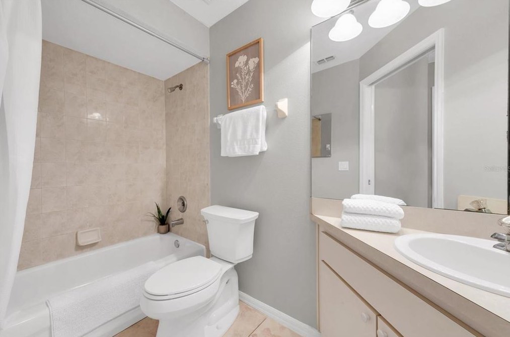 7515 Moorgate Ct, New Port Richey FL  34654-6214 exterior